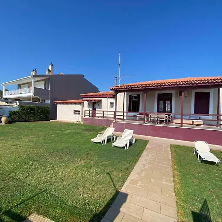 Angelos Villa *