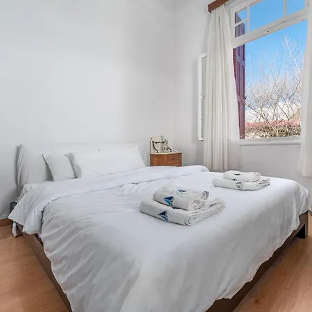 Angelos Villa *