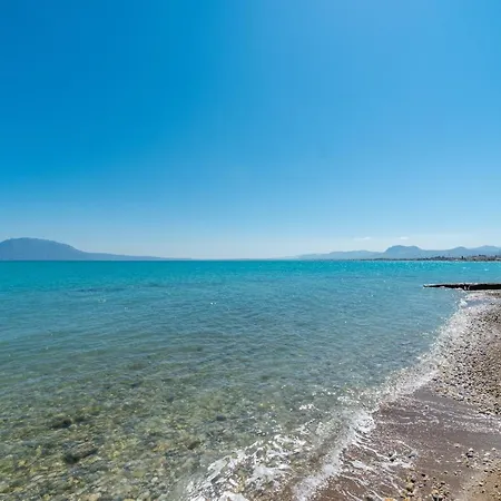 Angelos Villa Nerántza